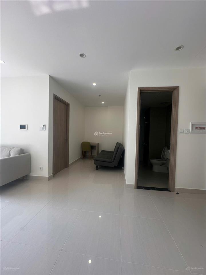 Chính chủ bán căn hộ chung cư 1pn + 1 toà s210, vin ocean park1 có sổ ko vay. tầng 10 view thoáng