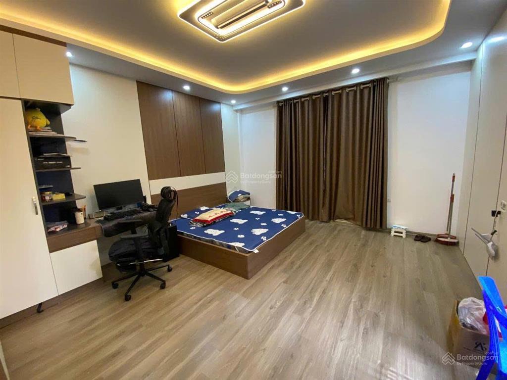 Chính chủ!quận ủy bắc từ liêm,văn tiến dũng,thang máy,oto,dt40mx5t,7ty