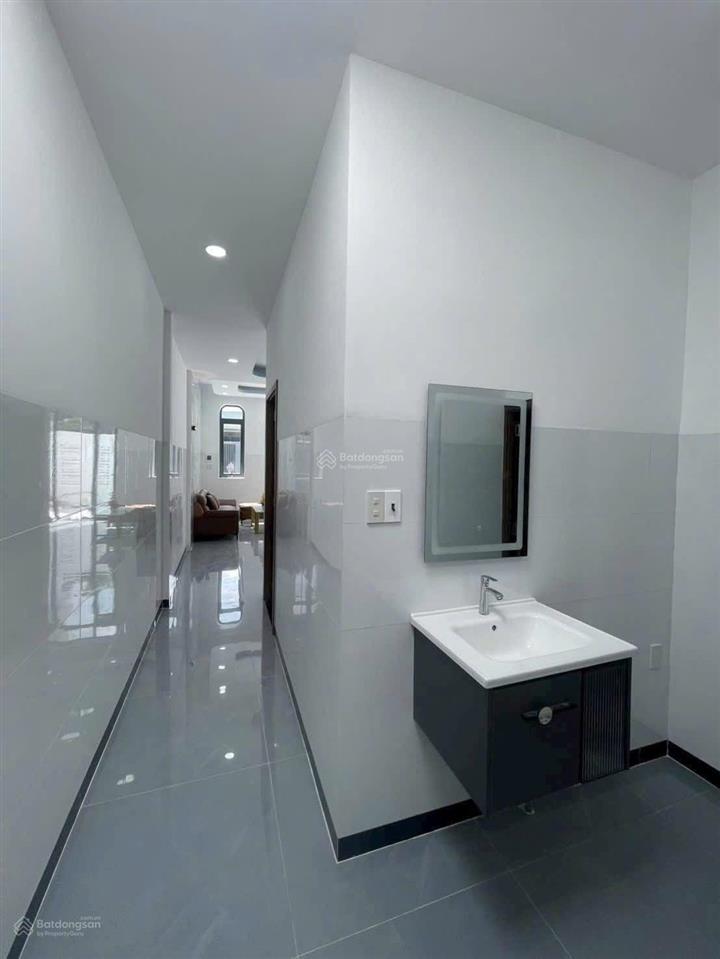 Chuyển về quê sống nên cần bán lại căn nhà đang ở. giá 1tỷ450 triệu