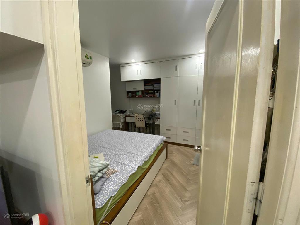 Chính chủ bán 2 ngủ 70m2, vp3  linh đàm full đồ, hướng mát giá 5.6 tỷ (chuẩn giá)