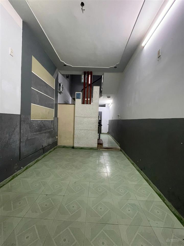 Với 2,x tỷ có ngay căn nhà 2 tầng kiệt trần cao vân, thích hợp với gia đình có con nhỏ học cấp 1,2