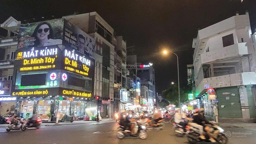 Bán nhà mặt tiền ngay gò dầu, quận tân phú. ngang lớn 8mx28m, đúc 4 tầng kiên cố. giá cực tốt 23 tỷ
