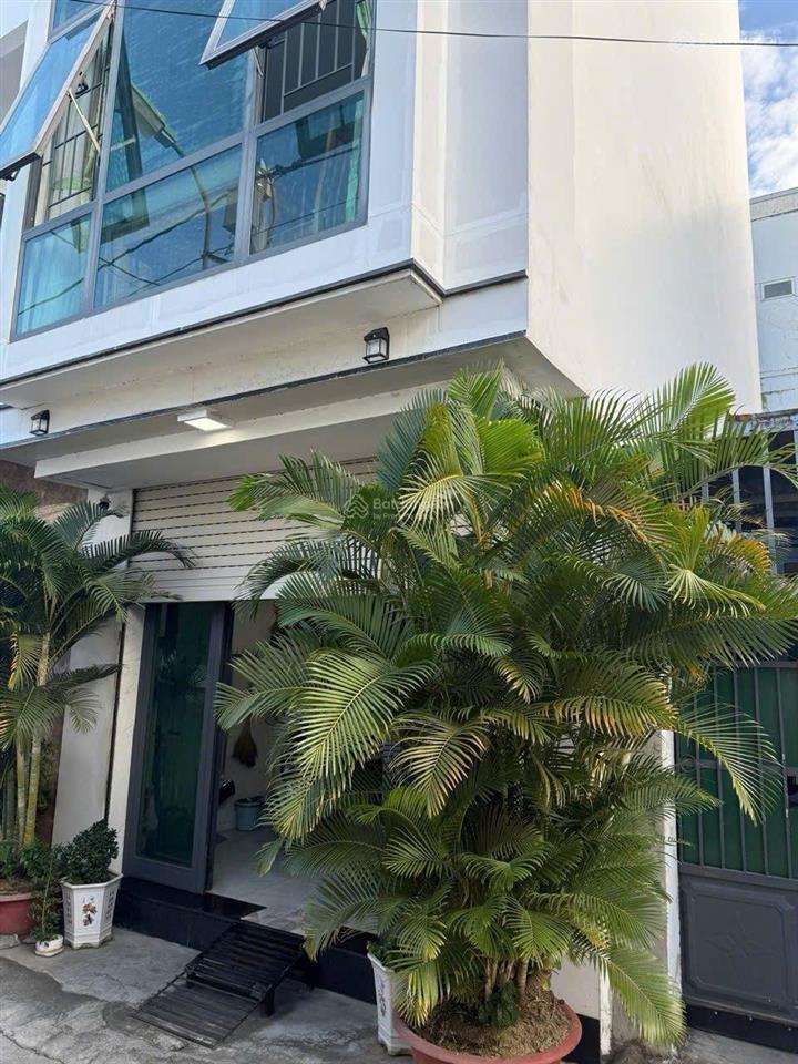 Nhà 5 tầng kinh doanh ngay  dòng tiền có sẵn