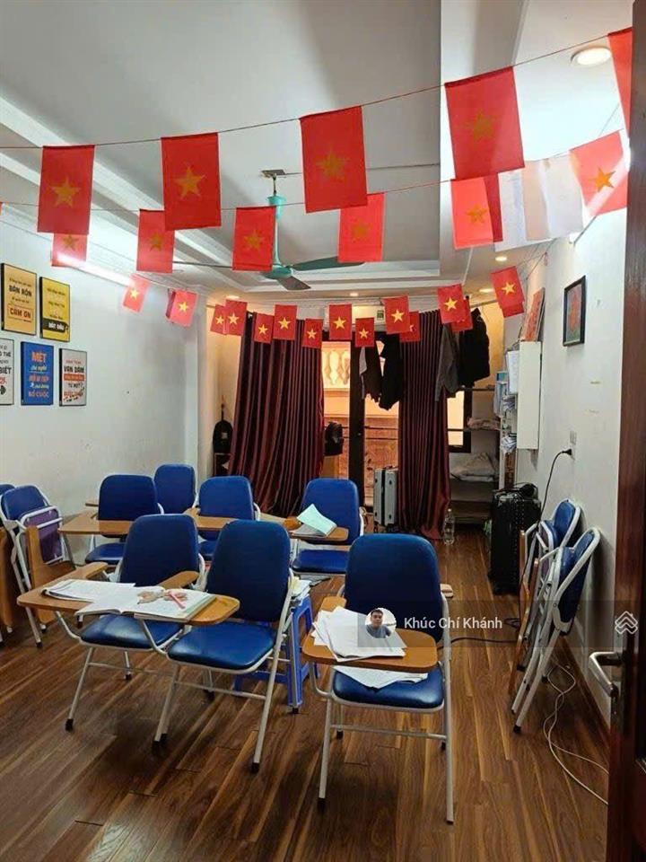 Bán nhà mai dịch, 51m 6t 16 tỷ phân lô ô tô vào nhà kinh doanh, 1 nhà ra phố, đầu tư tốt ở sướng