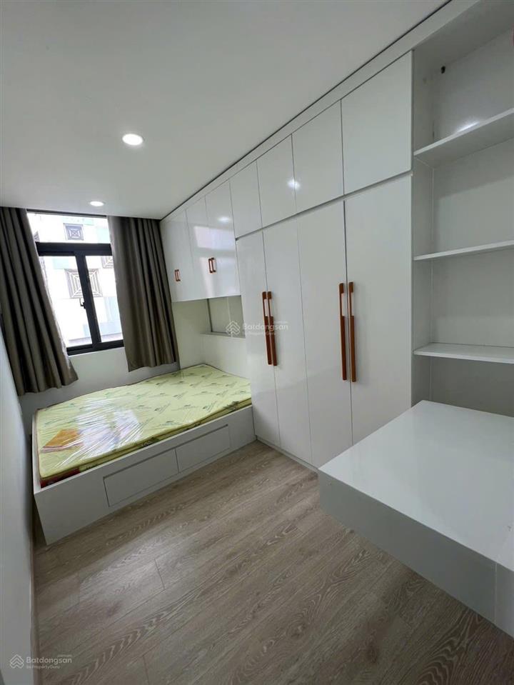 Chính chủ cho thuê nhà mới  3 phòng ngủ 4 wc nguyễn đình chiểu