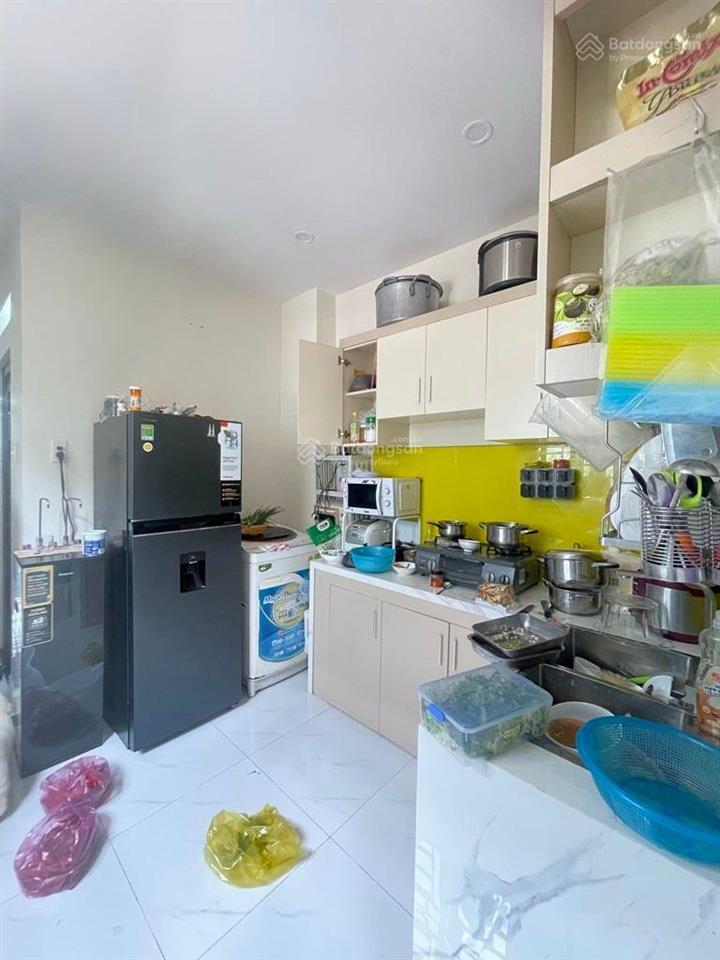 Lô góc 2 mặt hẻm bà điểm 3pn nhà mới nhỉnh 3 tỷ