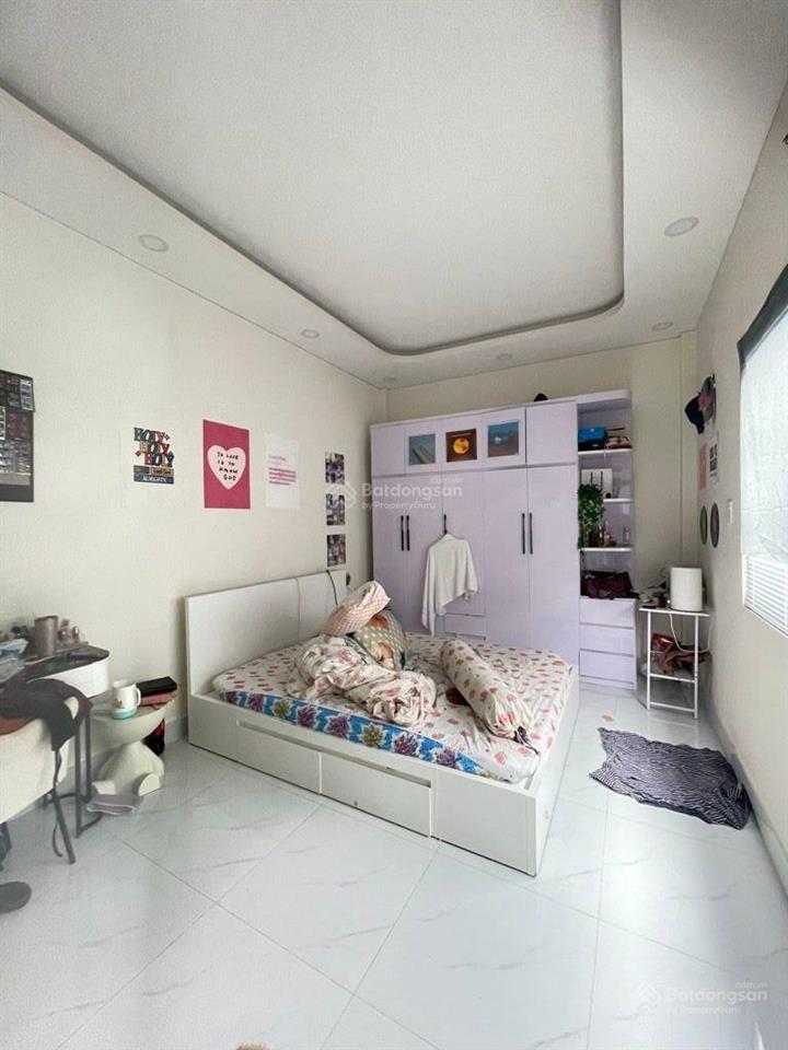 Lô góc 2 mặt hẻm bà điểm 3pn nhà mới nhỉnh 3 tỷ