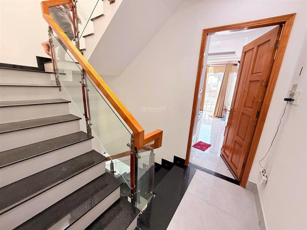 Nhà 4 tầng đường tân chánh hiệp 26, phường tân chánh hiệp, q12, dt 77m2. hẻm ôtô giá 6,65tỷ