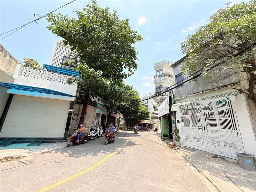 Nhà 4 tầng đường tân chánh hiệp 26, phường tân chánh hiệp, q12, dt 77m2. hẻm ôtô giá 6,65tỷ