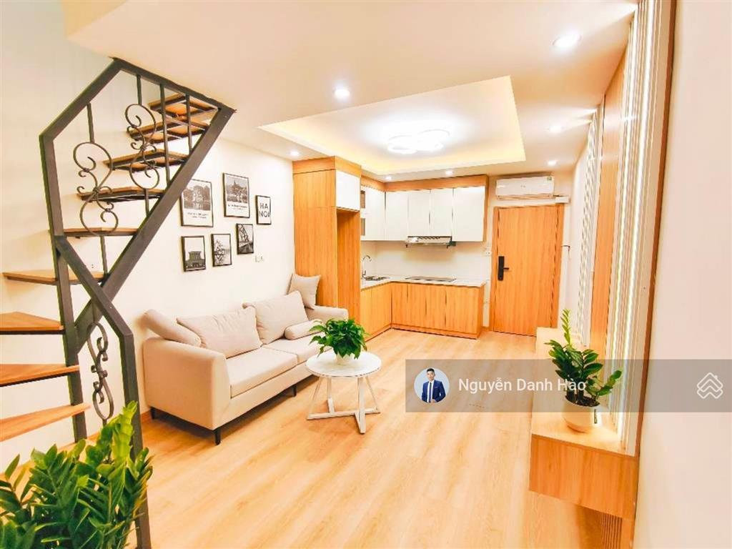 Nhỉnh 3 tỷ sở hữu ngay nhà duplex 2 tầng,80m2, nằm giữa phố quỳnh mai  hbt, 4pn, 2wc, ở sướng.