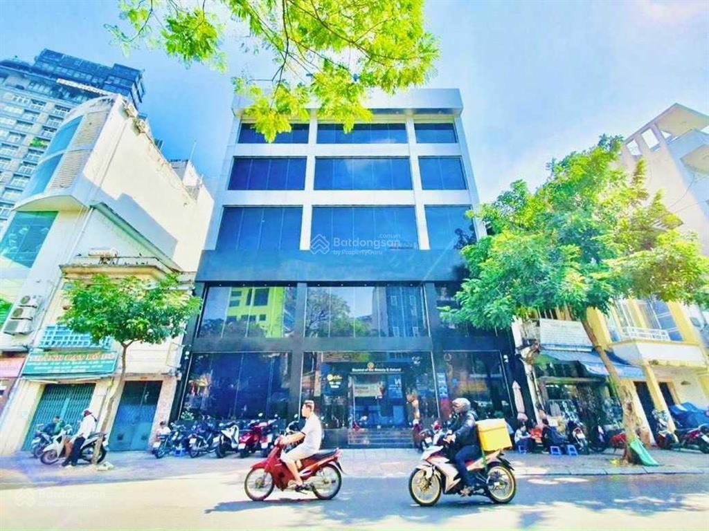 Mt bà huyện thanh quan gần tú xương, quận 3  15x20m. trệt 5 lầu