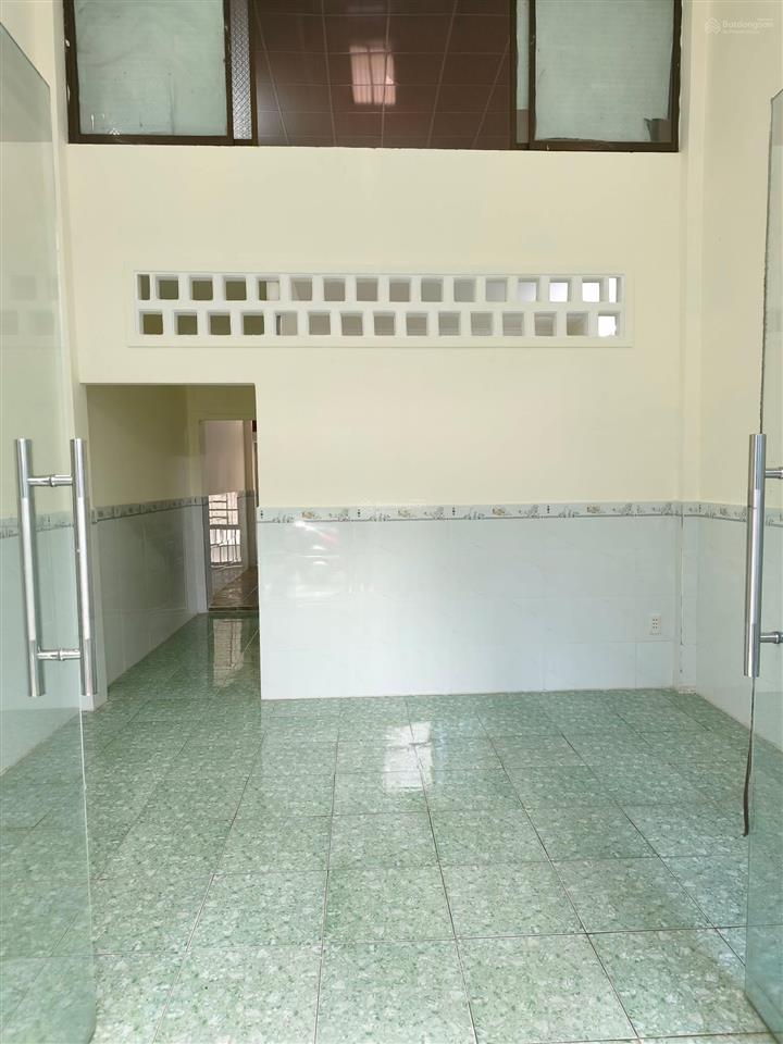 Bán nhà chính chủ, 1 trệt 1 lửng thoáng mát, không ngập, khu dân cư an ninh