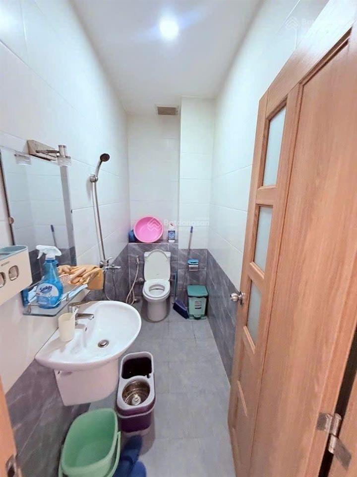 Bán gấp nhà mặt tiền nguyễn sơn  khu họ lê  tân phú  5 tầng mới đẹp  hơn 9 tỷ tl (đã giảm 4 tỷ)