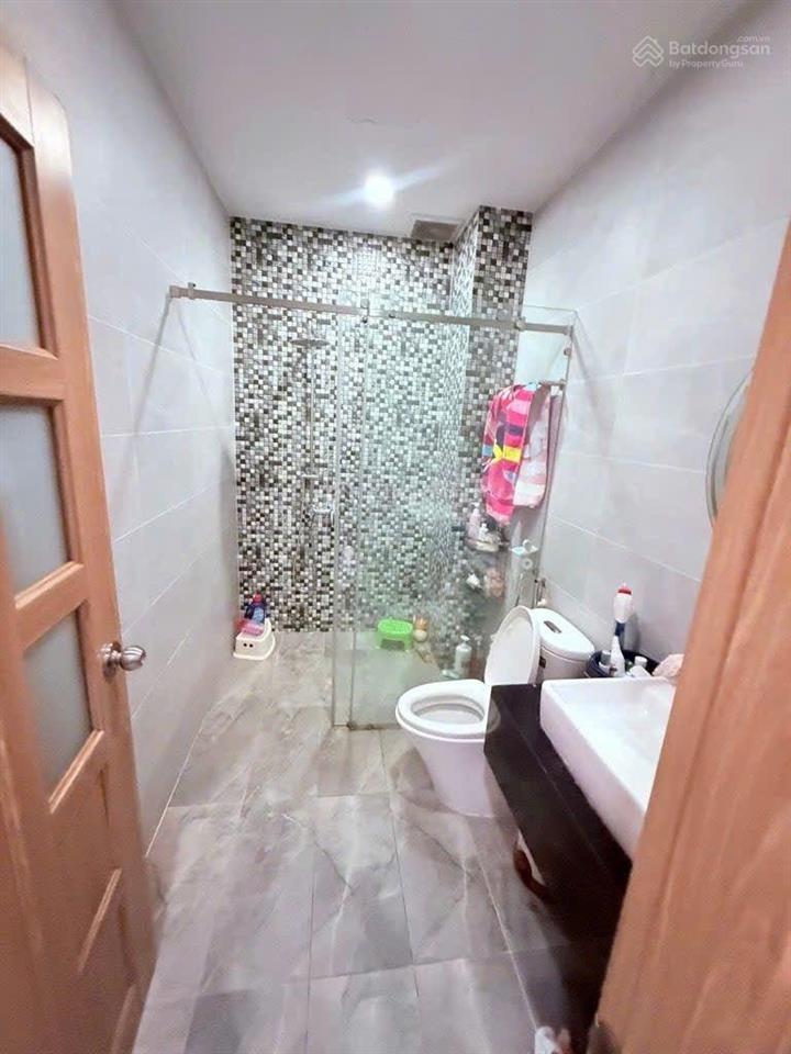 Bán gấp nhà mặt tiền nguyễn sơn  khu họ lê  tân phú  5 tầng mới đẹp  hơn 9 tỷ tl (đã giảm 4 tỷ)