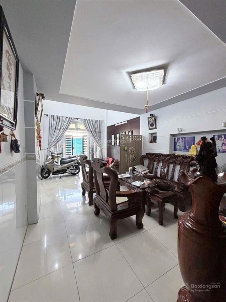 Bán nhà mặt tiền đỗ nhuận  4 tầng  70m2  4 x 17.5  4pn  gần aeon mall tân phú  giá 9.x tỷ tl