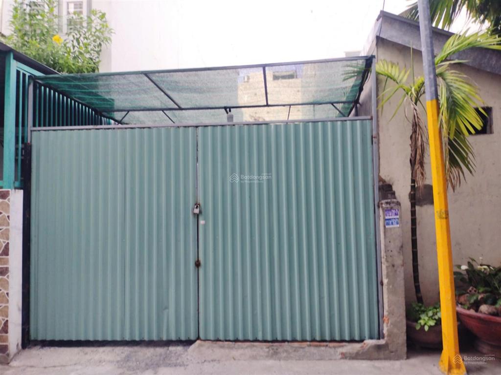 Lô đất cách biển hòn chồng 200m  hẻm ô tô đặng tất giá tốt