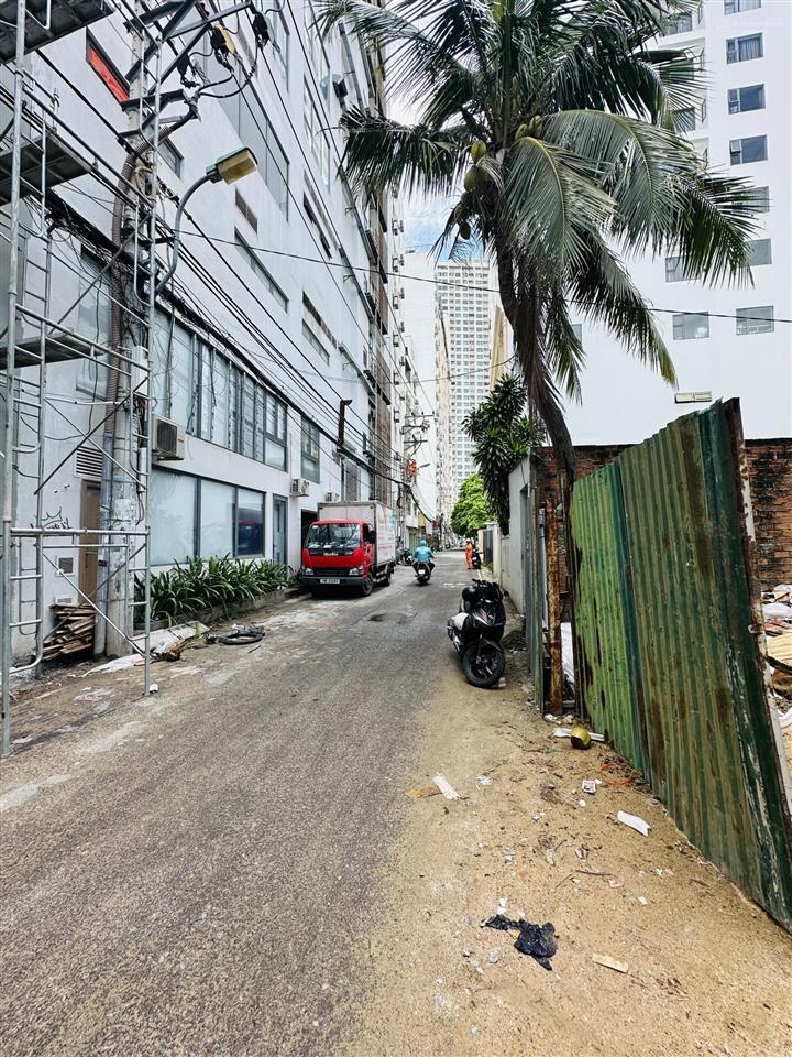 Bán đất cách biển hòn chồng 100m