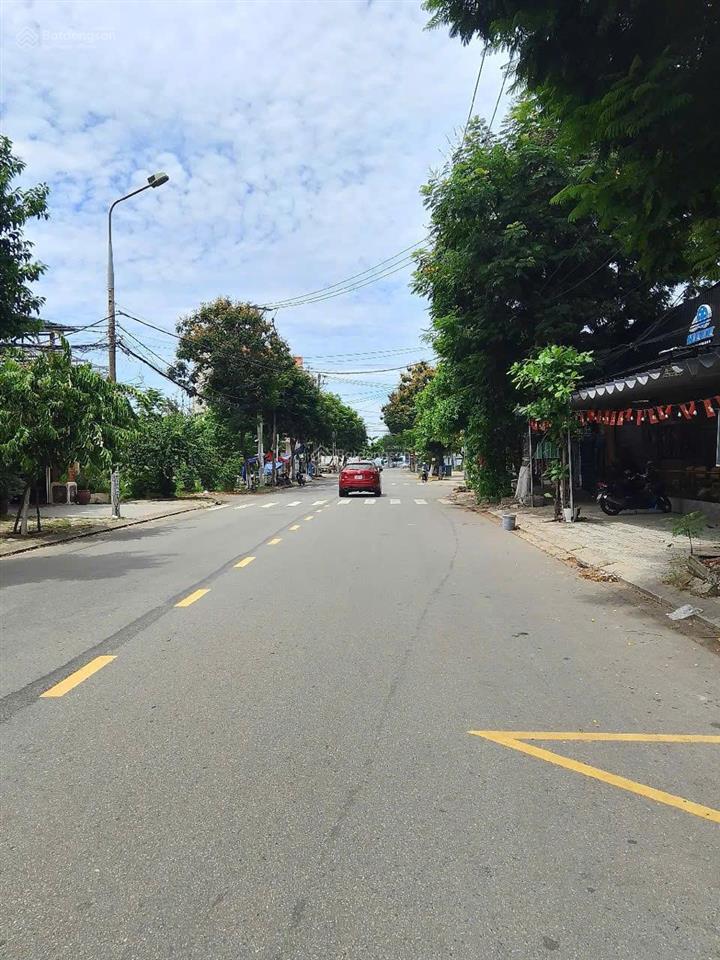 O94.8o.13ooo bán đất biển nguyễn tất thành  nguyễn chánh 346,7m2 giá chỉ 64tr/m2