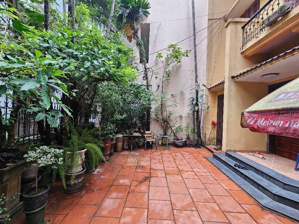 Bán nhà phố quảng khánh, quảng an, tây hồ, dt 70m, mt 7m, ô tô, kinh doanh, giá 38 tỷ