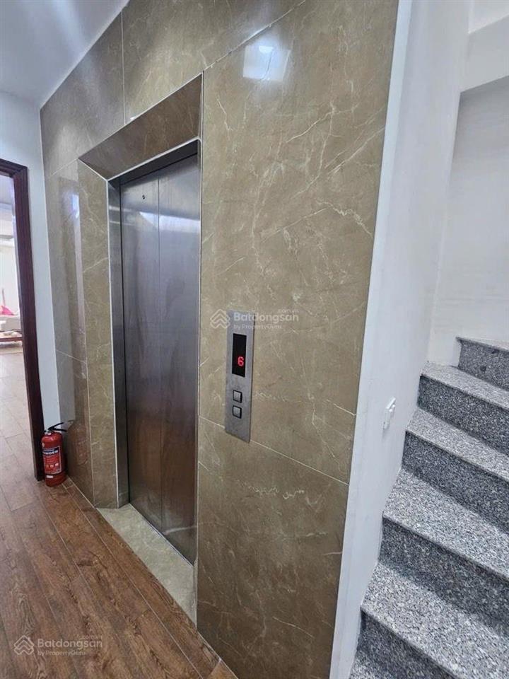 Bán nhà phố đội cấn, phường ngọc hà, ba đình, dt 40m2, trung tâm, toà căn hộ, gara ô tô, giá 20 tỷ
