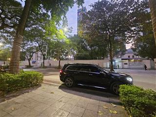 Bán nhà mặt phố vạn phúc, ba đình, dt 52.6m, vỉa hè rộng, kinh doanh, ô tô, giá 45 tỷ.