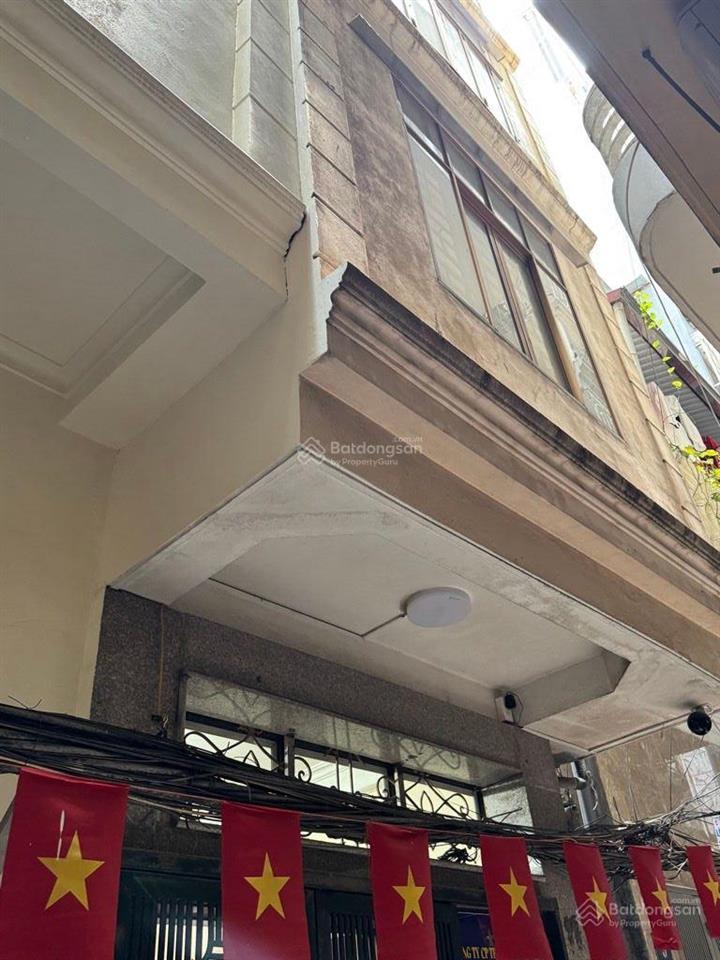Cho thuê nhà mặt phố đội cấn, ba đình, hà nội, dt 20m2, vỉa hè, kinh doanh, giá 16tr/1 tháng