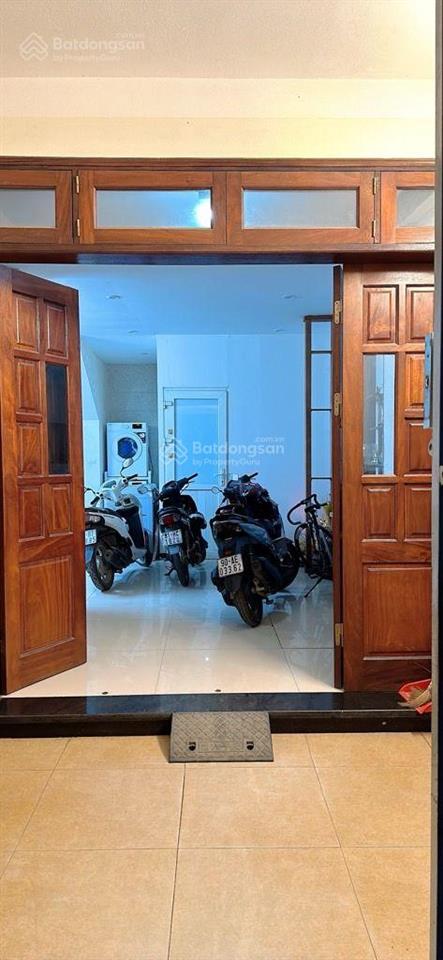 Bán nhà phố văn cao, ba đình, dt 60m, kinh doanh homestay, ngõ thông, gần phố, thoáng, giá 13,5 tỷ
