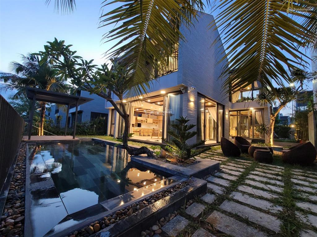 Bán villa casamia  hội an biệt thự sở hữu bến du thuyền riêng độc bản tại việt nam