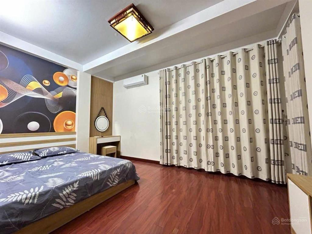 Bán nhà hàm nghi 46m2 4 tầng 9.75 tỷ nhà góc 2 thoáng, ô tô vào, gần gardenia