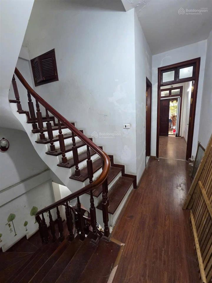 Bán nhà đẹp phú đô  47m2  4 tầng  9.7 tỷ  lô góc dân xây, ô tô vào nhà, 2 mặt thoáng