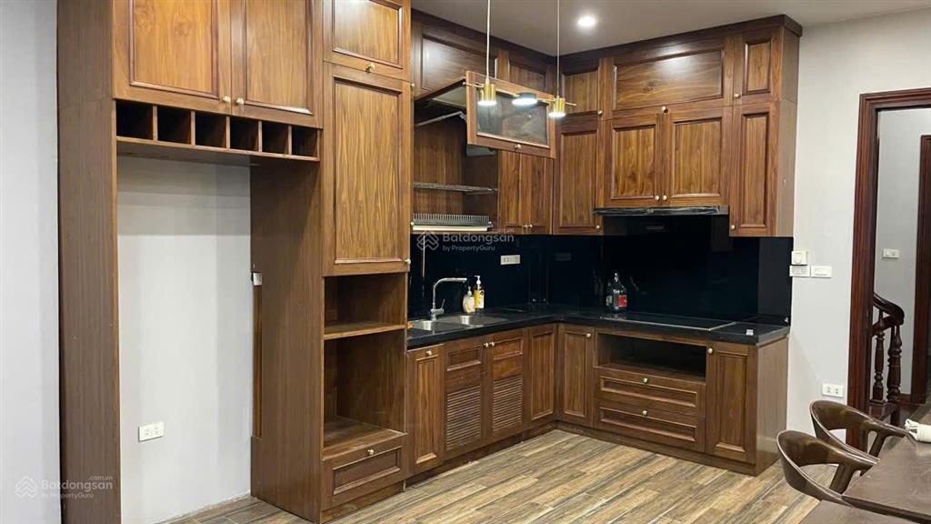 Bán nhà đẹp phú đô  47m2  4 tầng  9.7 tỷ  lô góc dân xây, ô tô vào nhà, 2 mặt thoáng