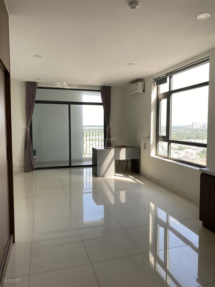 Cần bán căn hộ officetel central premium số 854 tạ quang bửu, p5, q8 dt 44m2