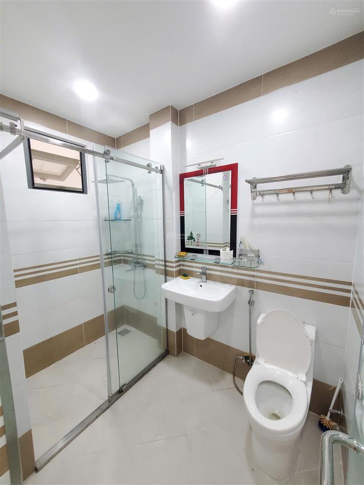 Chính chủ cho thuê nhà 5 tầng mới, khu phan xích long phan đăng lưu, 4pn 5wc