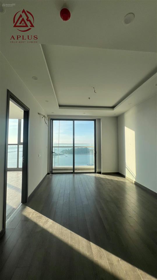 Căn 3n view trực diện vịnh 95m2 giá 3.5 tỷ  tầng cao thoáng ngắm bắn pháo hoa  0978 788 ***