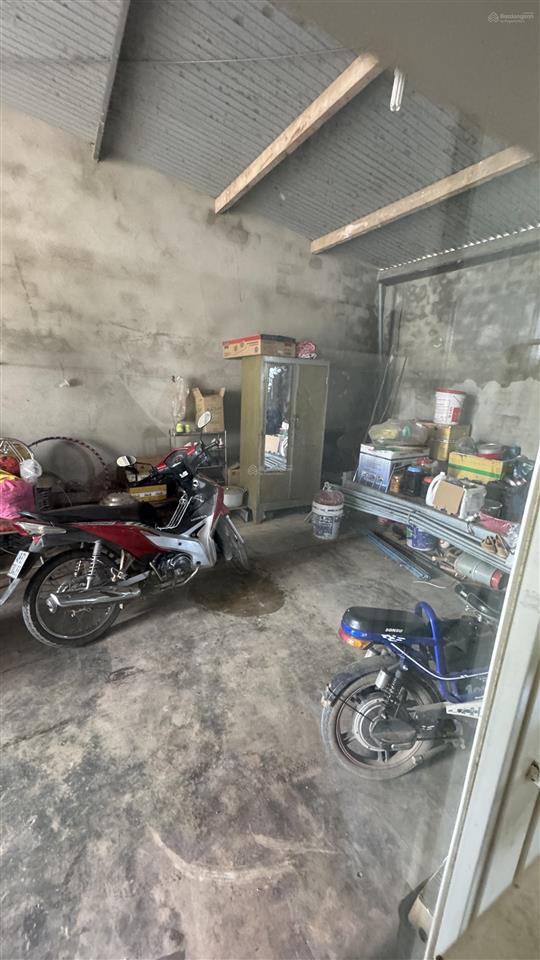 Nhà trung tâm liên nghĩa diện tích rộng dọn vào ở ngay