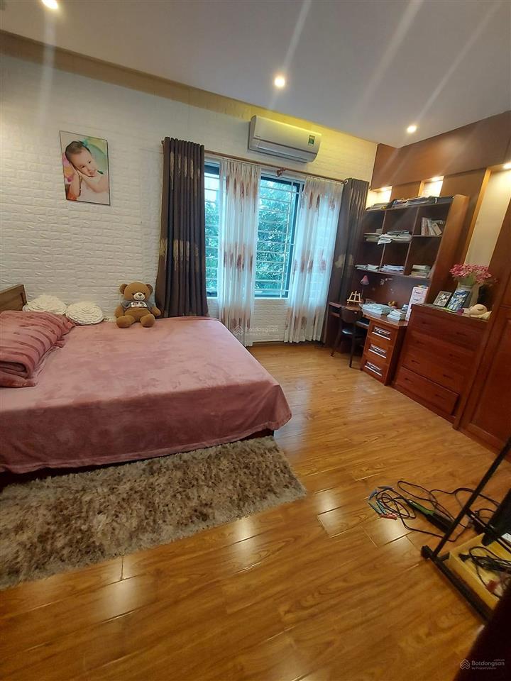 Bán gấp phân lô phố đỗ quang quận cầu giấy 55m2 5tầng  mặt tiền 5m. ô tô vào nhà kinh doanh 25 tỷ