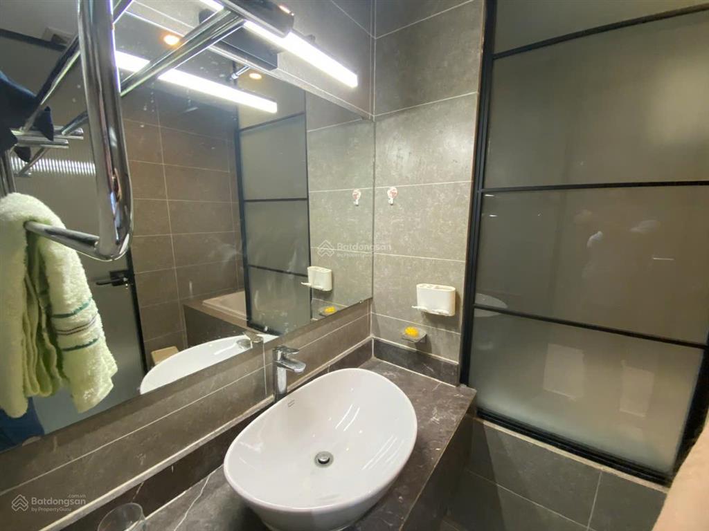 Chính chủ cho thuê cc 2pn, 2wc, 98m2, 16,5 triệu tại bamboo airways tower, cầu giấy