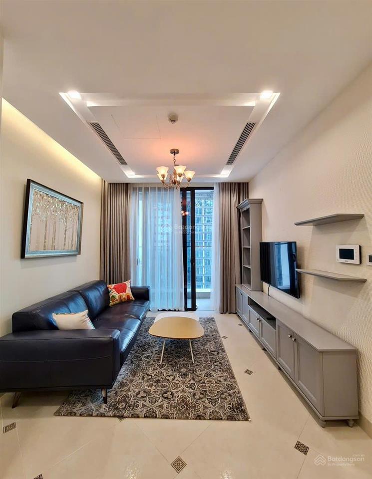 Cho thuê chcc vinhomes metropolis, 1pn, 55m2, full nội thất mới, view thoáng, có slot oto chỉ 20tr