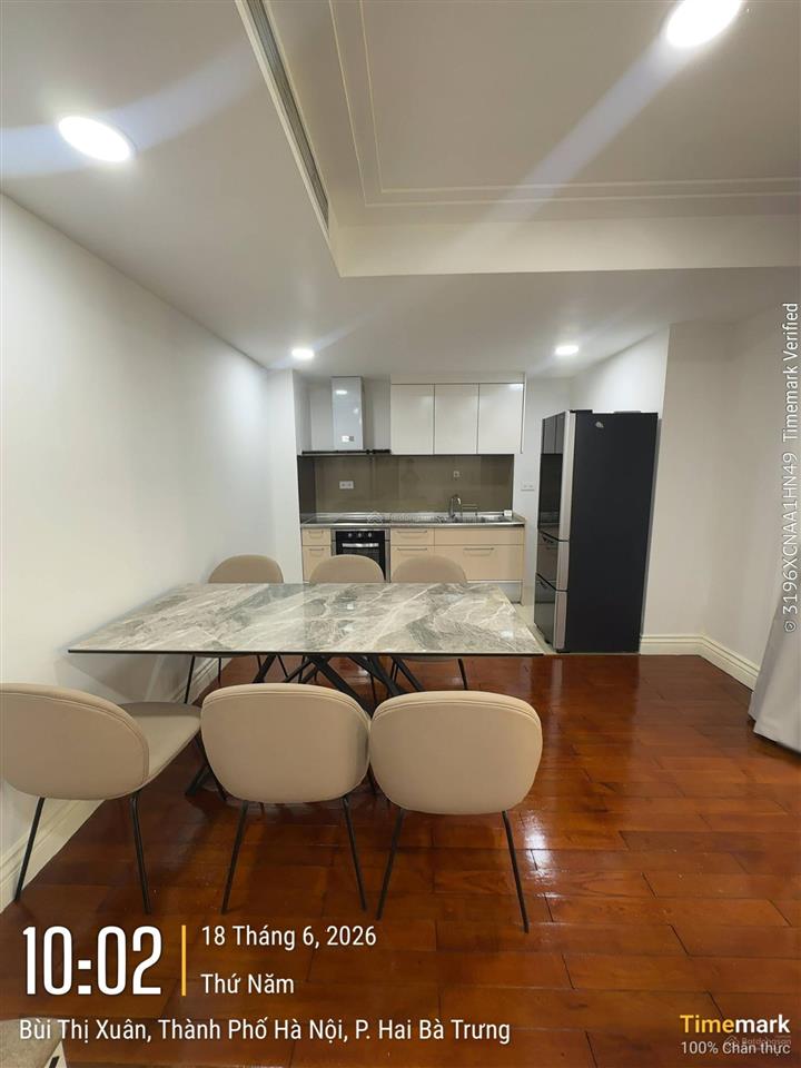 Cho thuê chcc ở chung cư hoàng thành tower, 3pn 160m2 full nội thất mới vào ở luôn chỉ 32tr/th