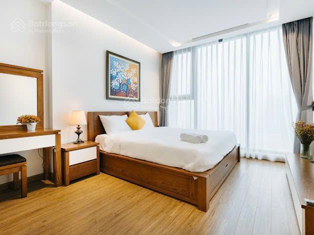 Cho thuê cc vinhomes metropolis  liễu giai, 77m2, 2pn full nội thất xịn giá 24 triệu/th