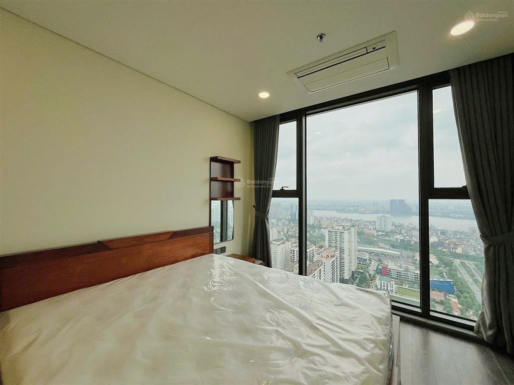 Cho thuê căn hộ han jardin 125 m2, 3 pn, tầng cao view hồ tây, full nội thất xịn giá 25 triệu