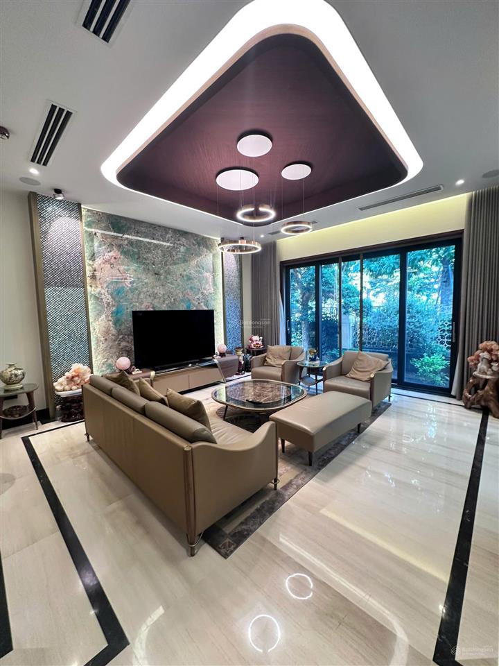 Cho thuê biệt thự 250m2, 4 tầng tại kđt tây hồ tây  starlake hà nội chỉ 50 triệu