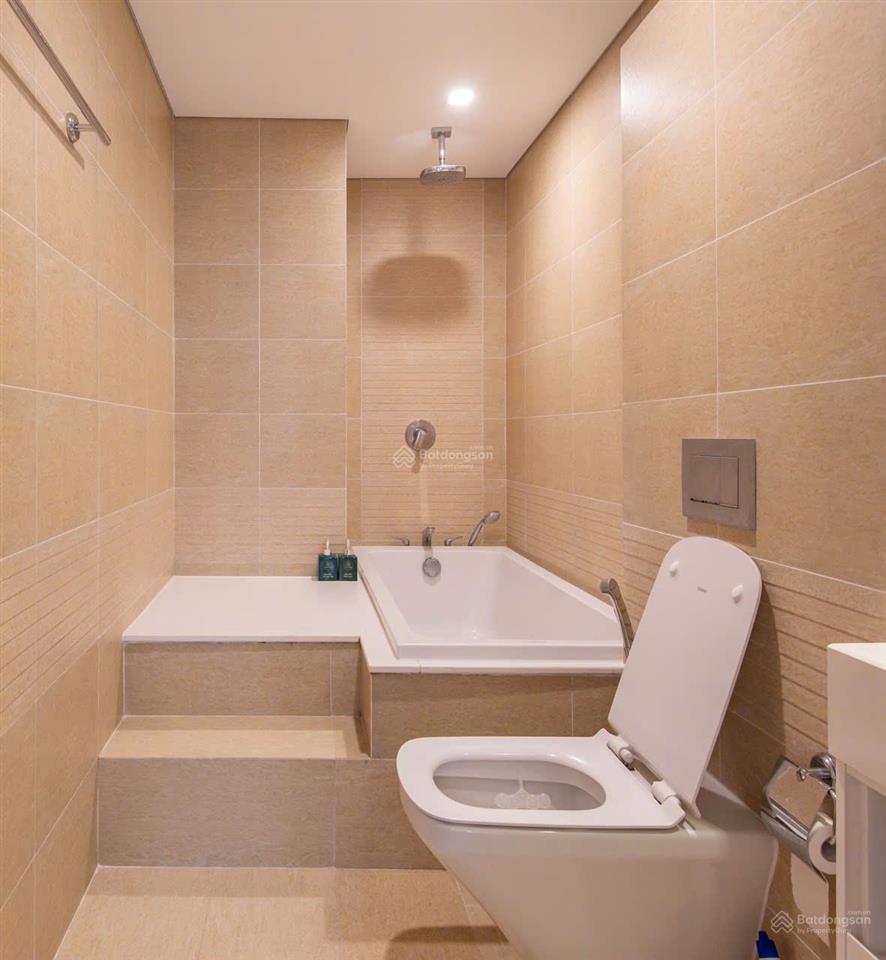 Bán chcc tại tràng an complex  phùng chí kiên 2pn+ 1, 88m2, tầng cao, full nội thất xịn