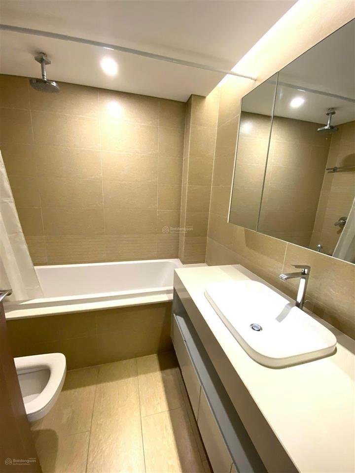 Cho thuê căn hộ liễu giai tower 26 liễu giai 70m2, gồm 2 pn, full nội thất vào ở luôn. giá 15tr