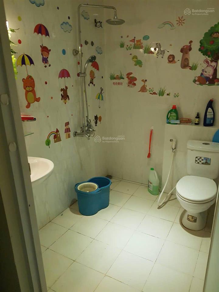 Môi giới xin đừng gọi căn hộ tầng 5  view đẹp, ban công 3m, chính chủ bán