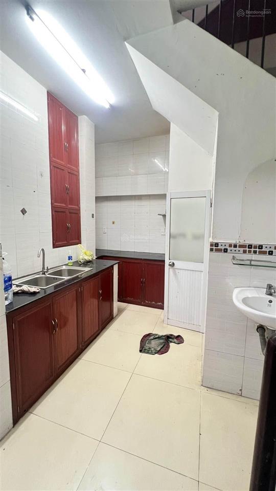 Bán gấp nhà hxh ngay bệnh viện quận 11  đường oto thông  5 tầng  dtsd 156m2  giá 8.9 tỷ tl