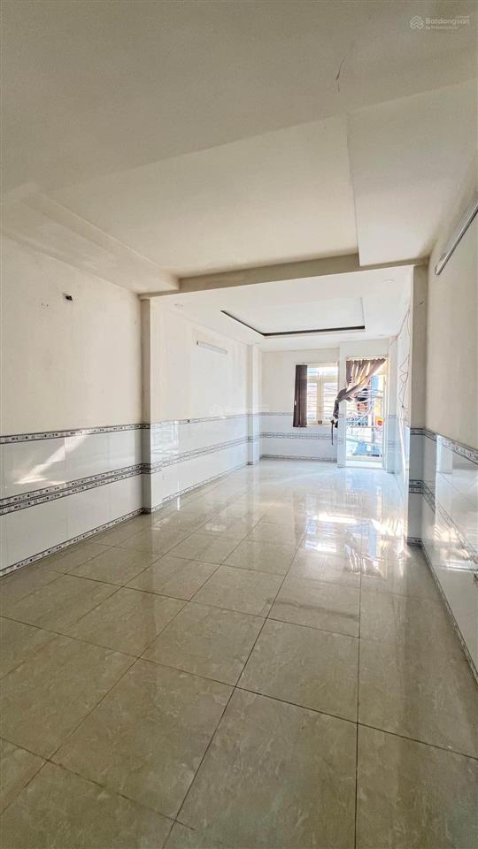 Bán gấp nhà hxh ngay bệnh viện quận 11  đường oto thông  5 tầng  dtsd 156m2  giá 8.9 tỷ tl