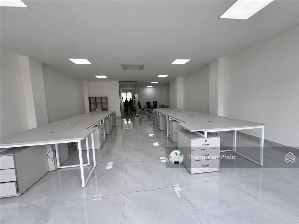 Đường 41 vạn phúc city 7x21m hầm 5 tầng, 32 tỷ 8 đường lớn 20m đối diện trường học, phố đi bộ royal