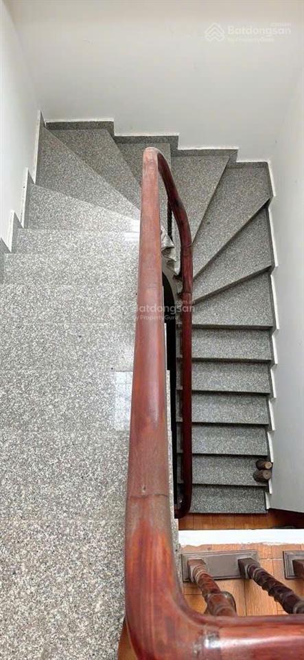 Chính chủ bán gấp nhà riêng tại đông thắng, giá tốt, 38m2, 3pn, 3wc, ô tô vào tận nhà