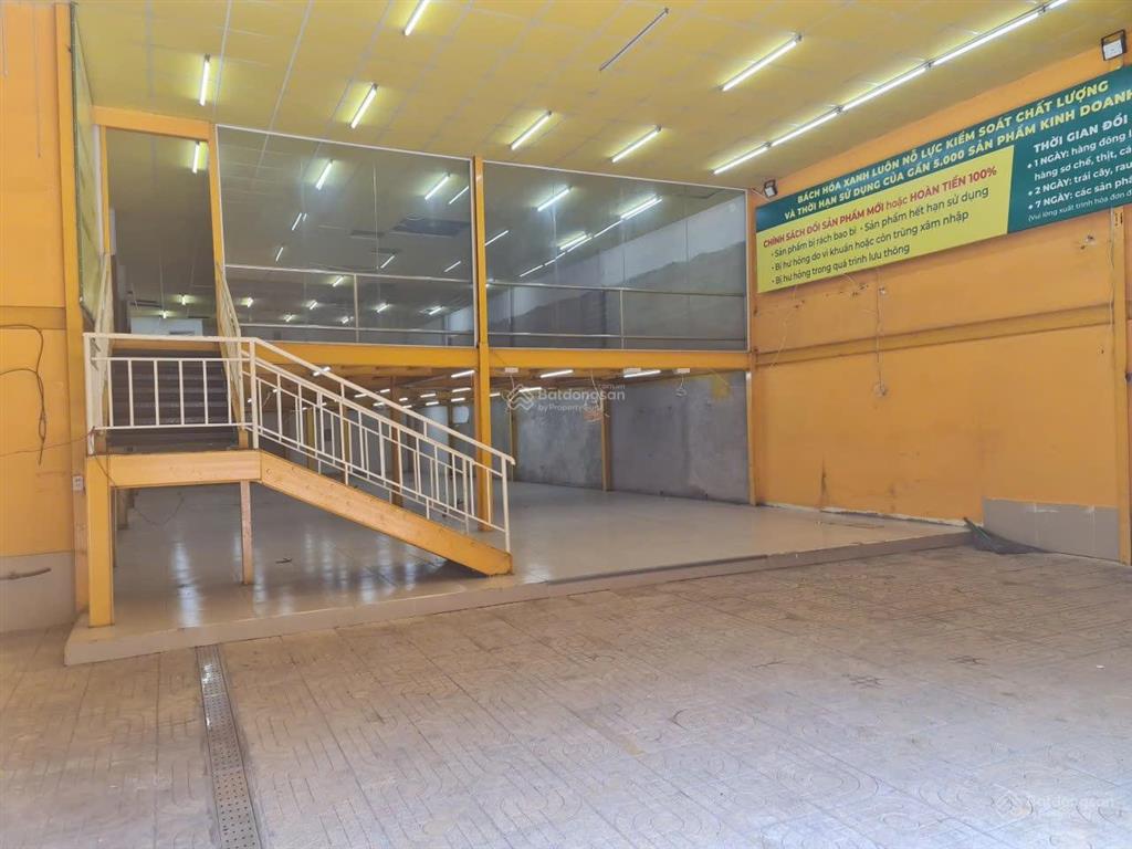 Bán nhà mt trần đại nghĩa 10x42m giá 900 triệu  cho thuê 45 triệu/tháng